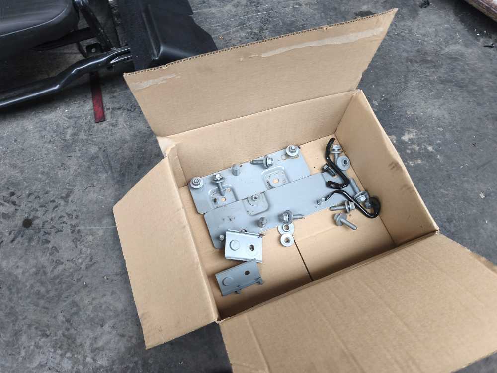 BANQUETTE ARRIERE RENAULT - Vue 3